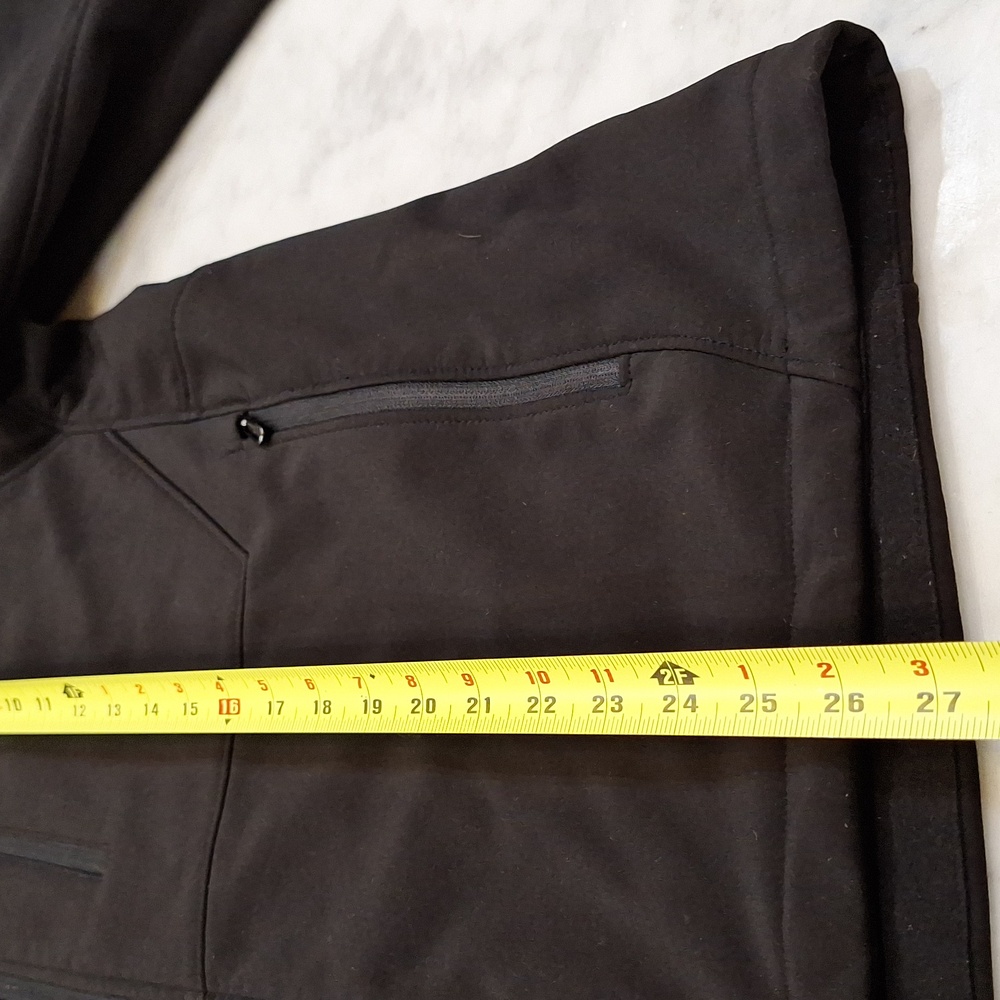 Tumi Tech Jacket Large Black Softshell Bomber Lig… - image 11